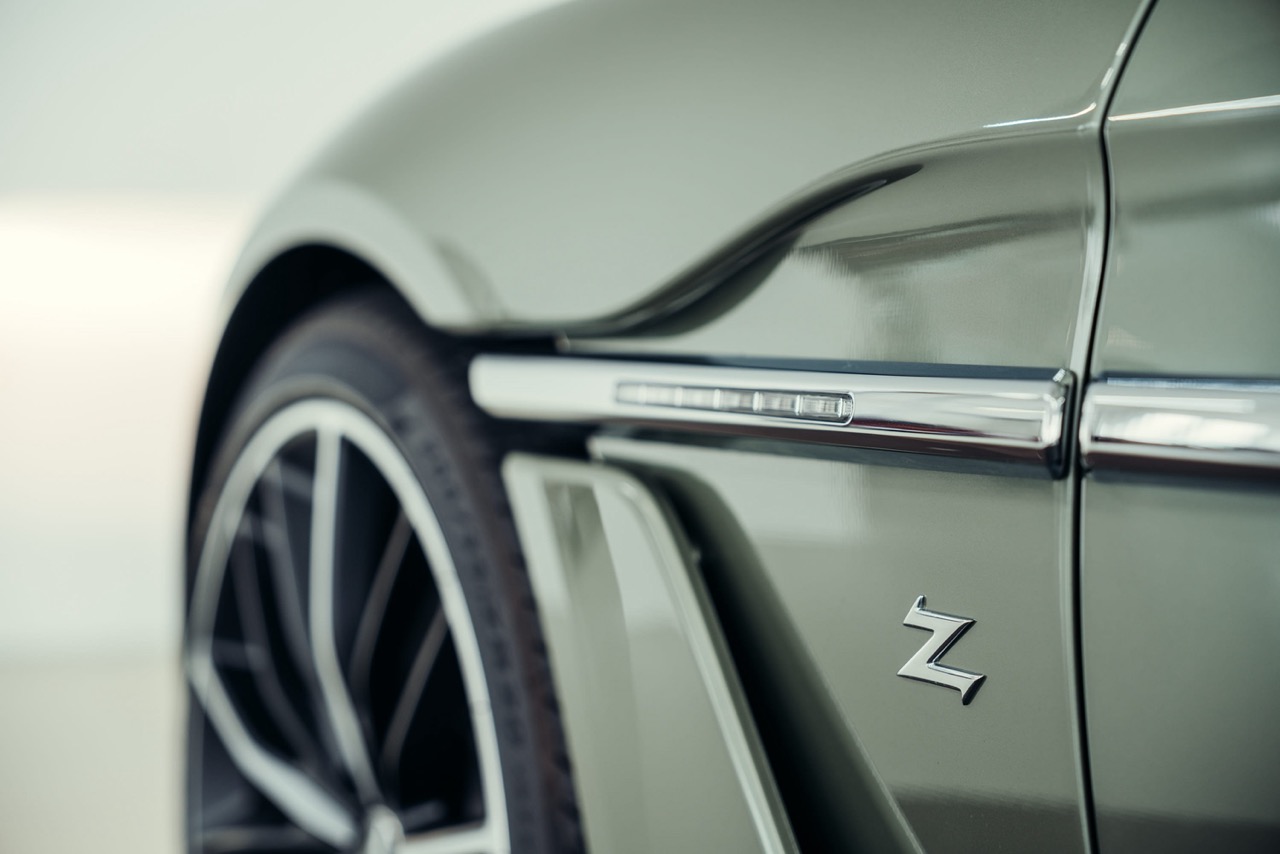 Aston Martin Vanquish Zagato Volante For Sale