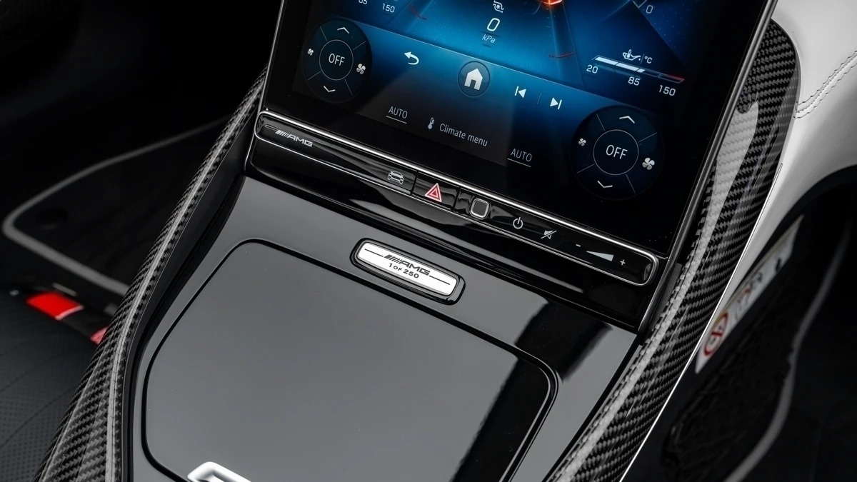 Mercedes-AMG PureSpeed
