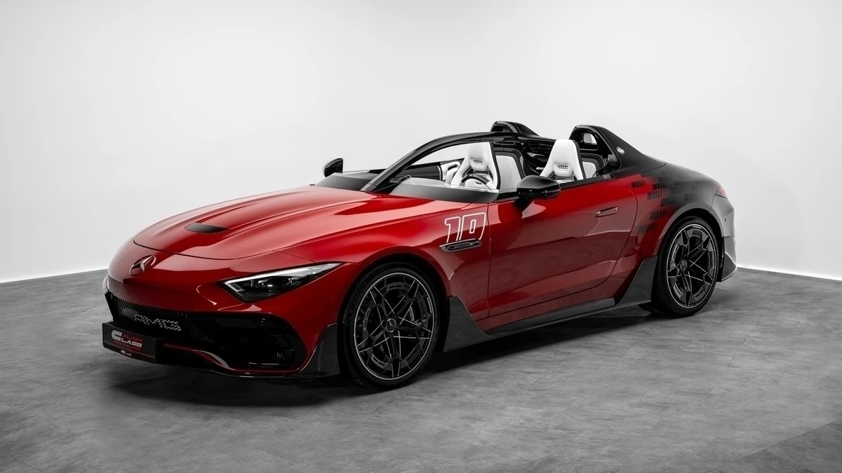 Mercedes-AMG PureSpeed Zircon Red For Sale, UAE, HYPERLUXE