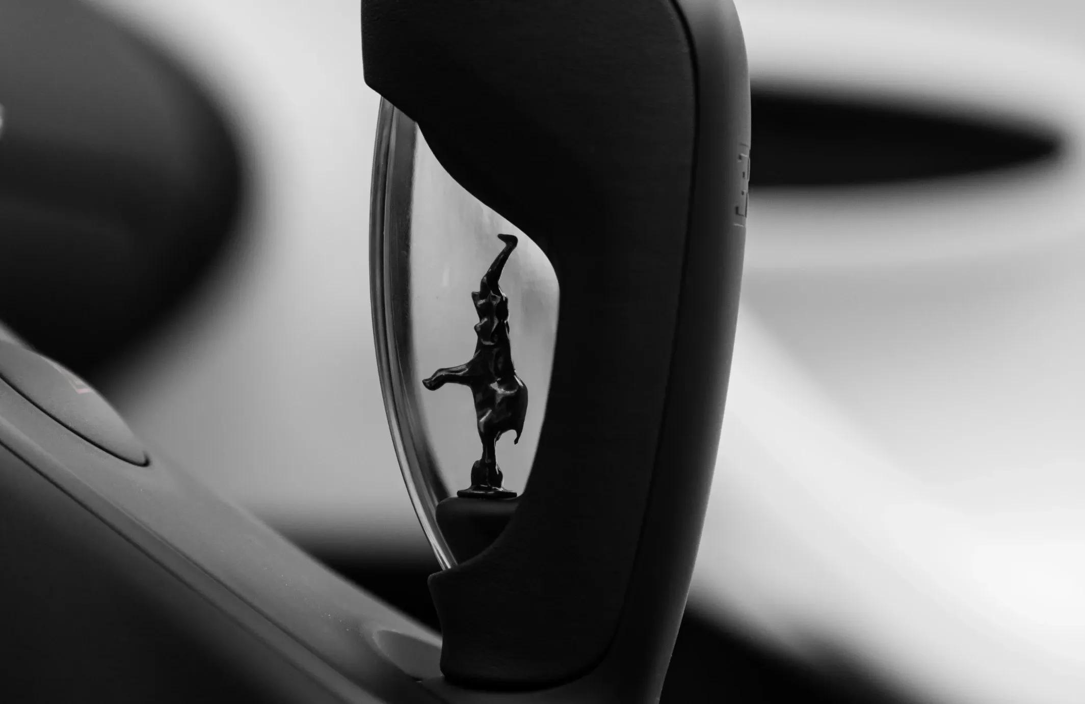 Bugatti W16 Mistral