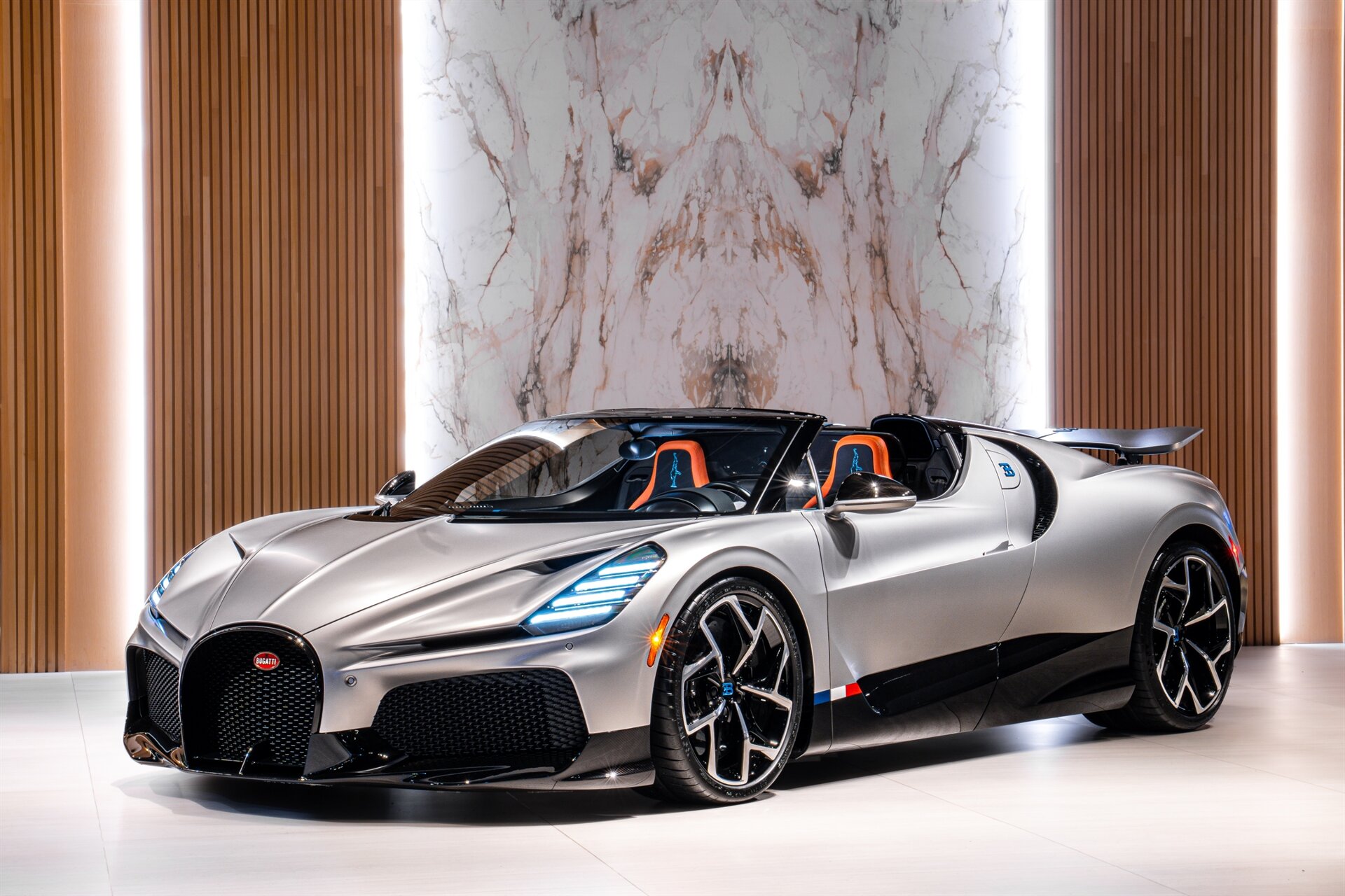 Bugatti W16 Mistral For Sale, USA, HYPERLUXE