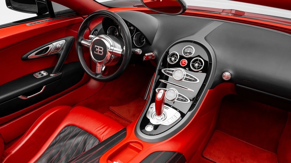 Bugatti Veyron Grand Sport