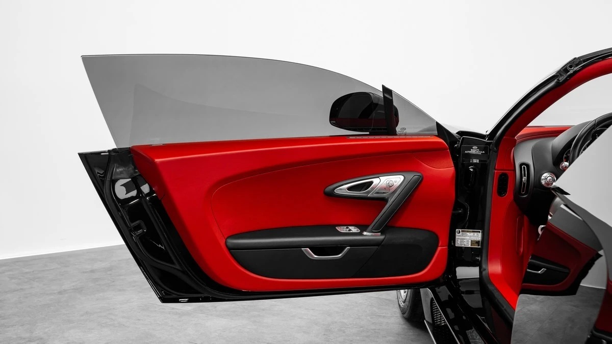 Bugatti Veyron Grand Sport