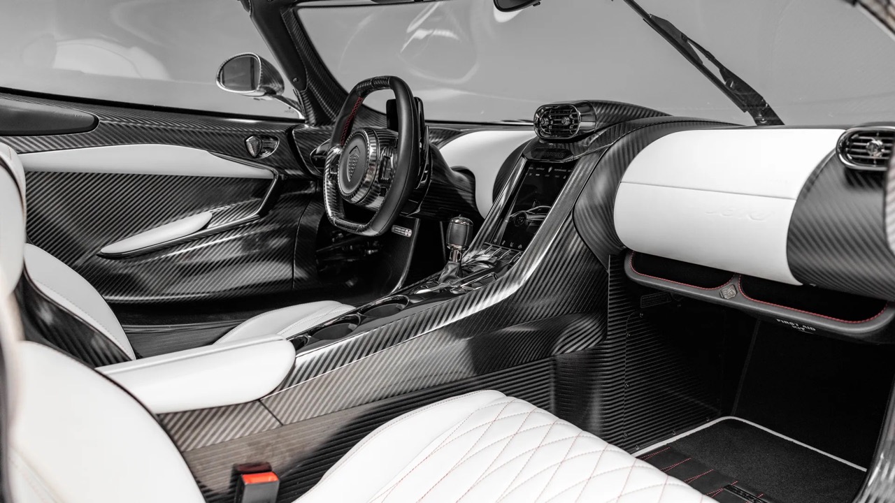 Koenigsegg Jesko Attack