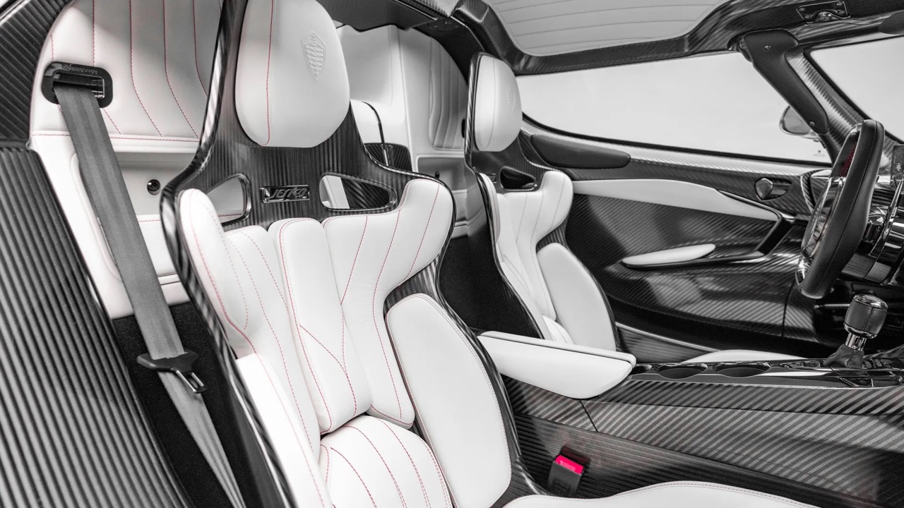 Koenigsegg Jesko Attack
