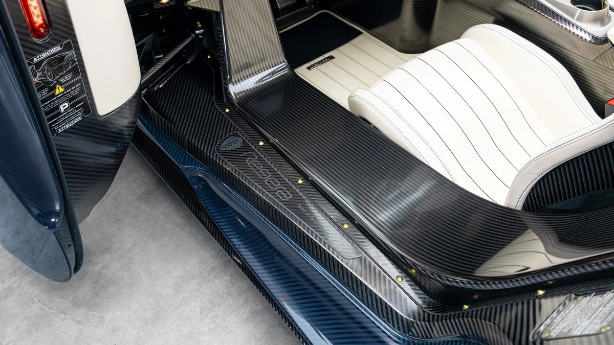 Koenigsegg Regera for sale