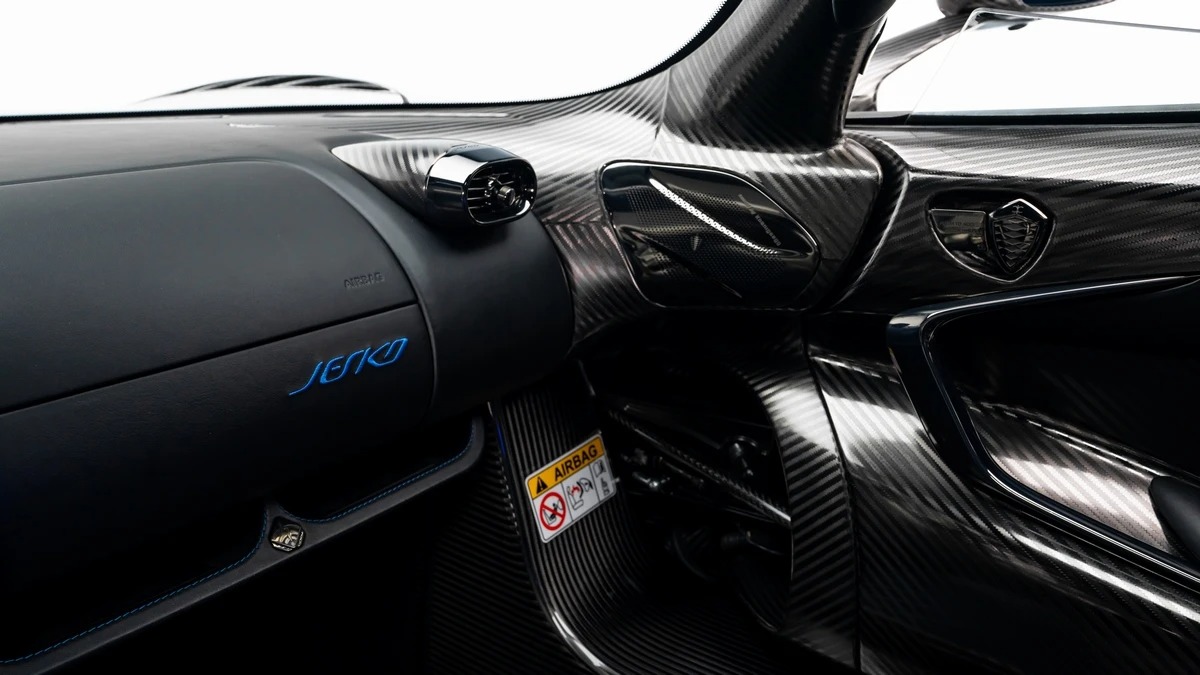 Koenigsegg Jesko Attack