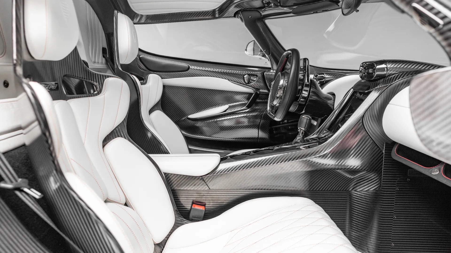 Koenigsegg Jesko Attack