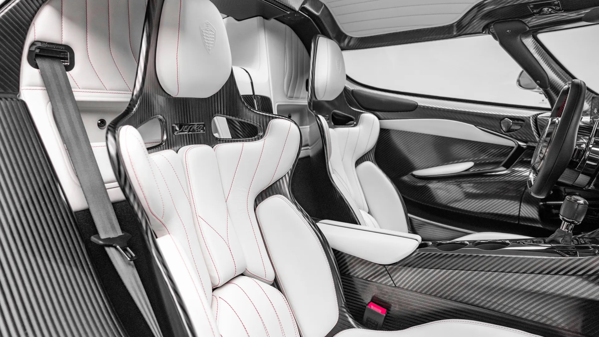 Koenigsegg Jesko Attack