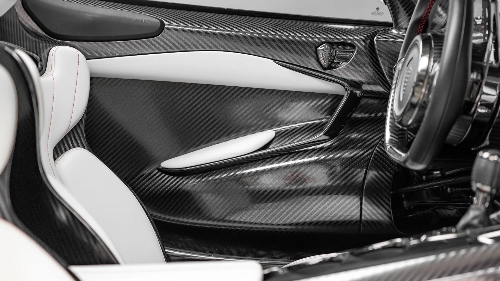 Koenigsegg Jesko Attack