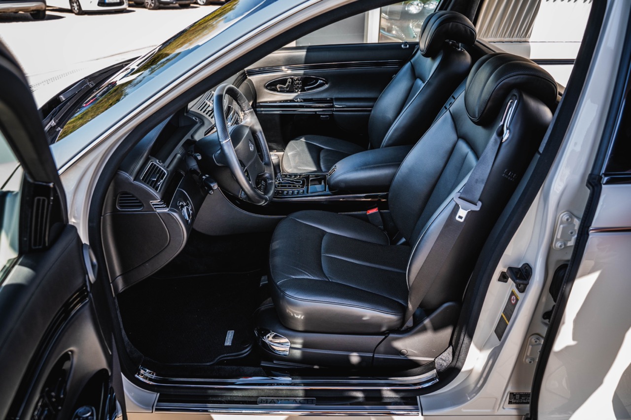 Maybach 62S Landaulet