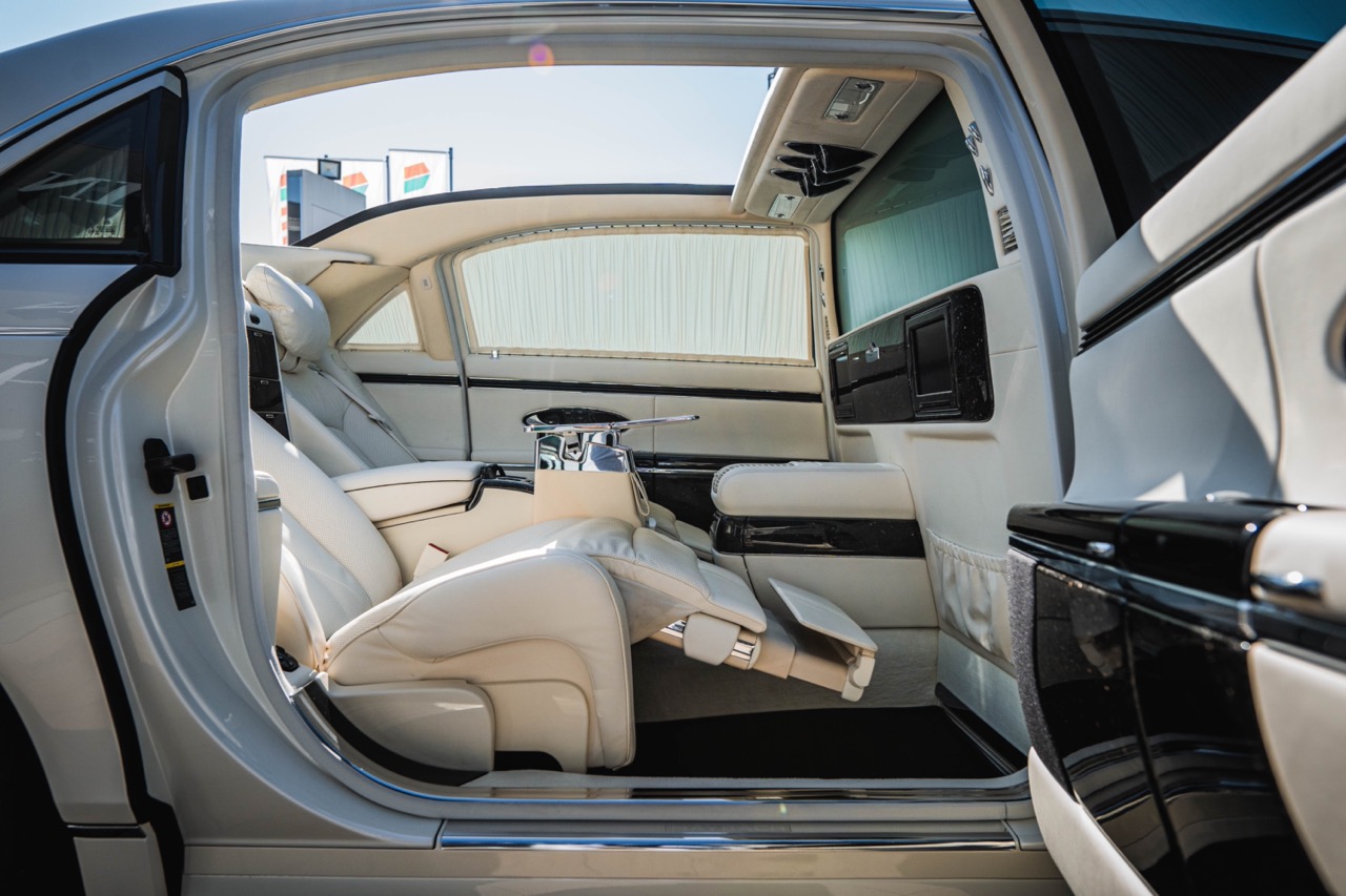 Maybach 62S Landaulet