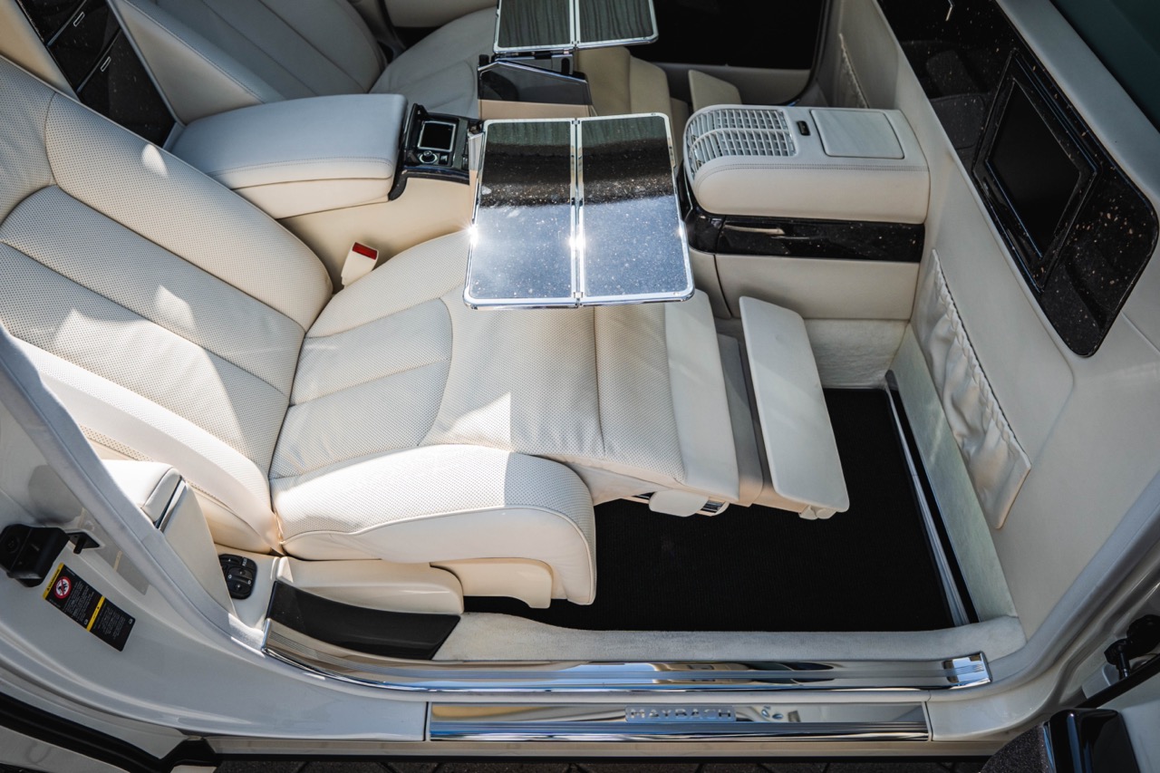 Maybach 62S Landaulet