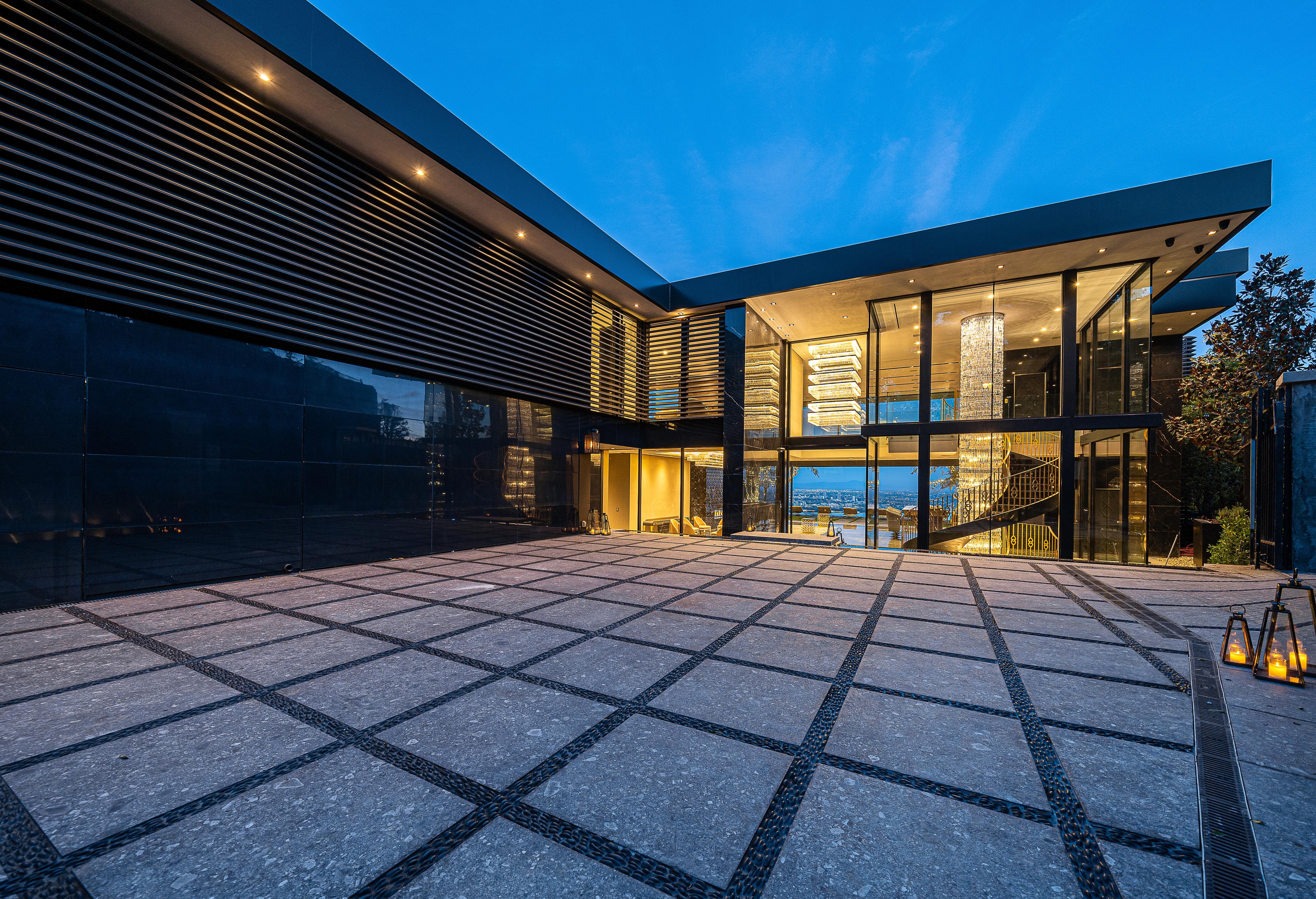 Luxury Estate for sale in Bel Air, Los Angeles