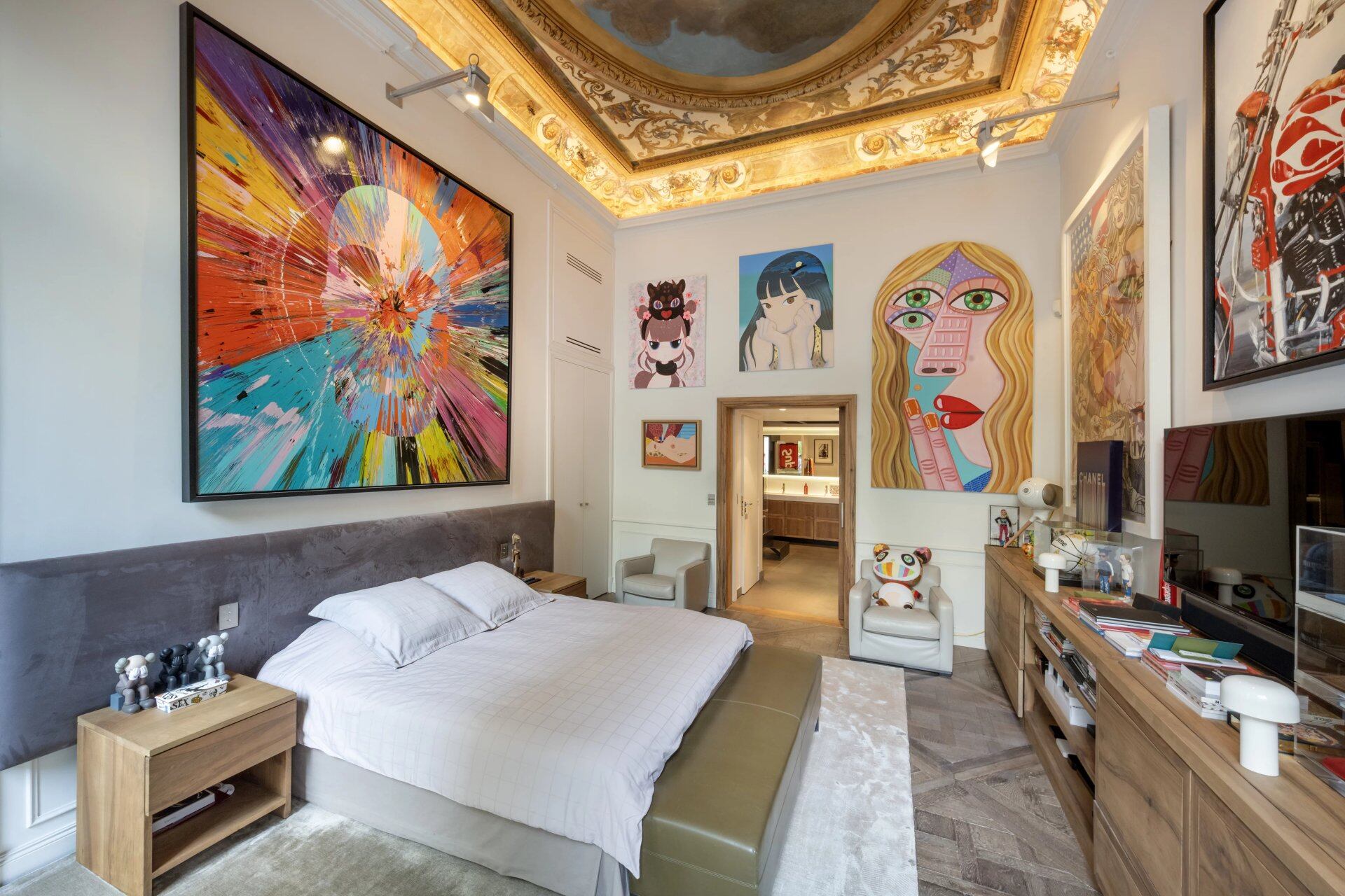 Luxury Apartment for sale in Paris 2nd District