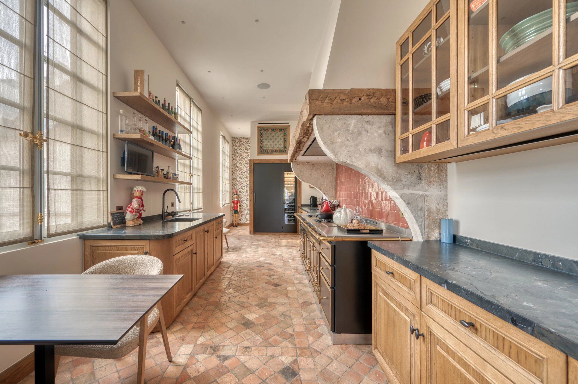 Luxury Triplex for sale Facing le Saint-Louis, Paris