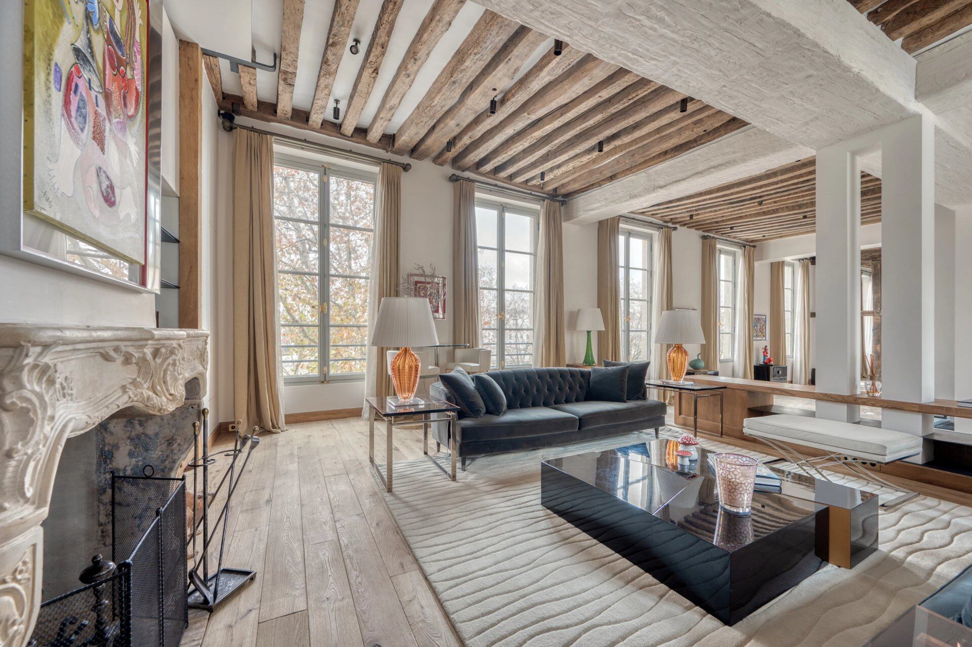 Luxury Triplex for sale Facing le Saint-Louis, Paris