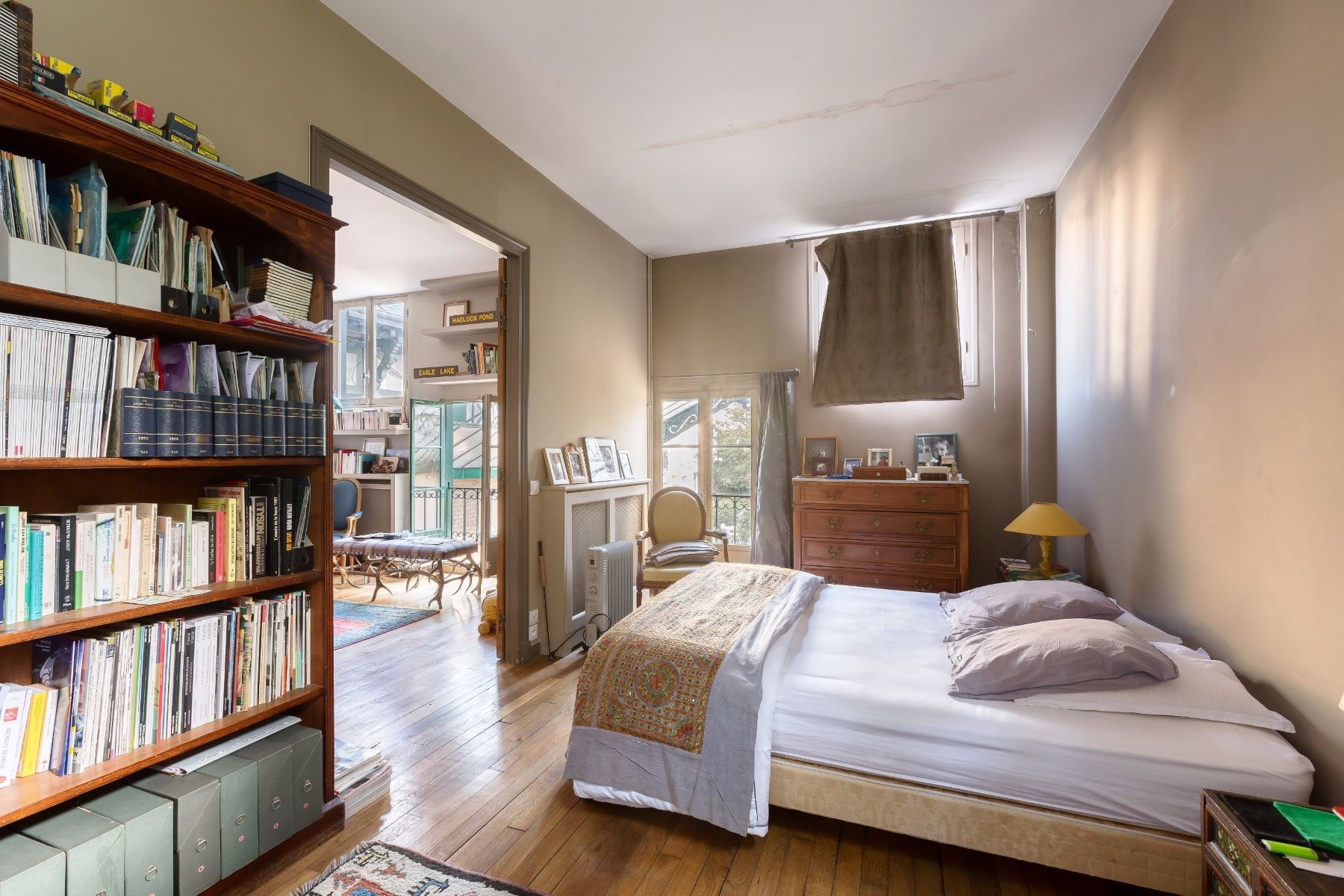 Exceptional Family Estate, Private Mansion & Garden — Built 1860