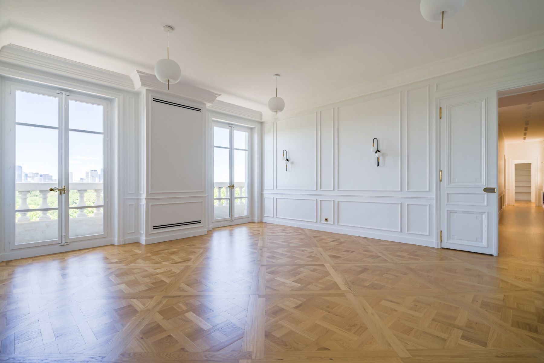 Exceptional Apartment, Avenue Foch — Bois de Boulogne Views