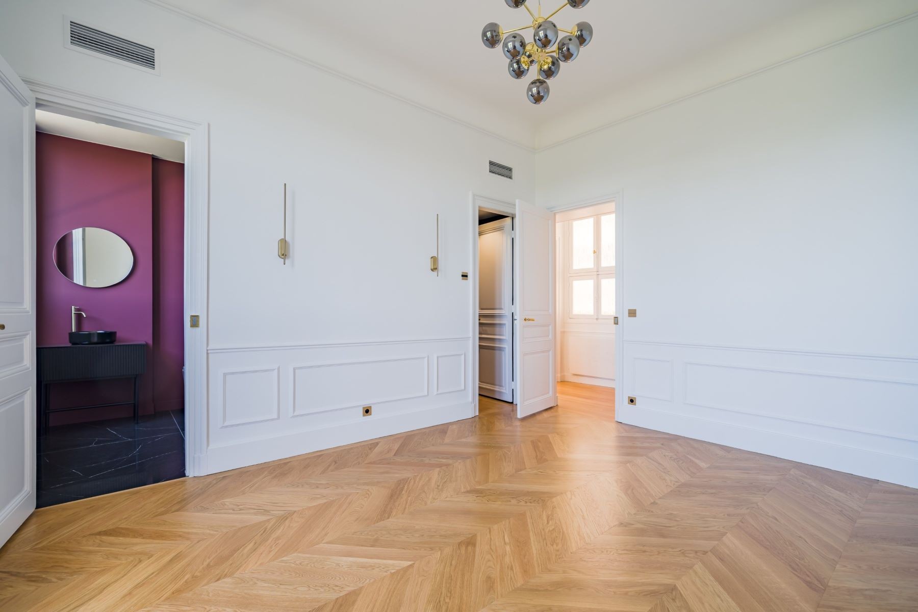 Exceptional Apartment, Avenue Foch — Bois de Boulogne Views