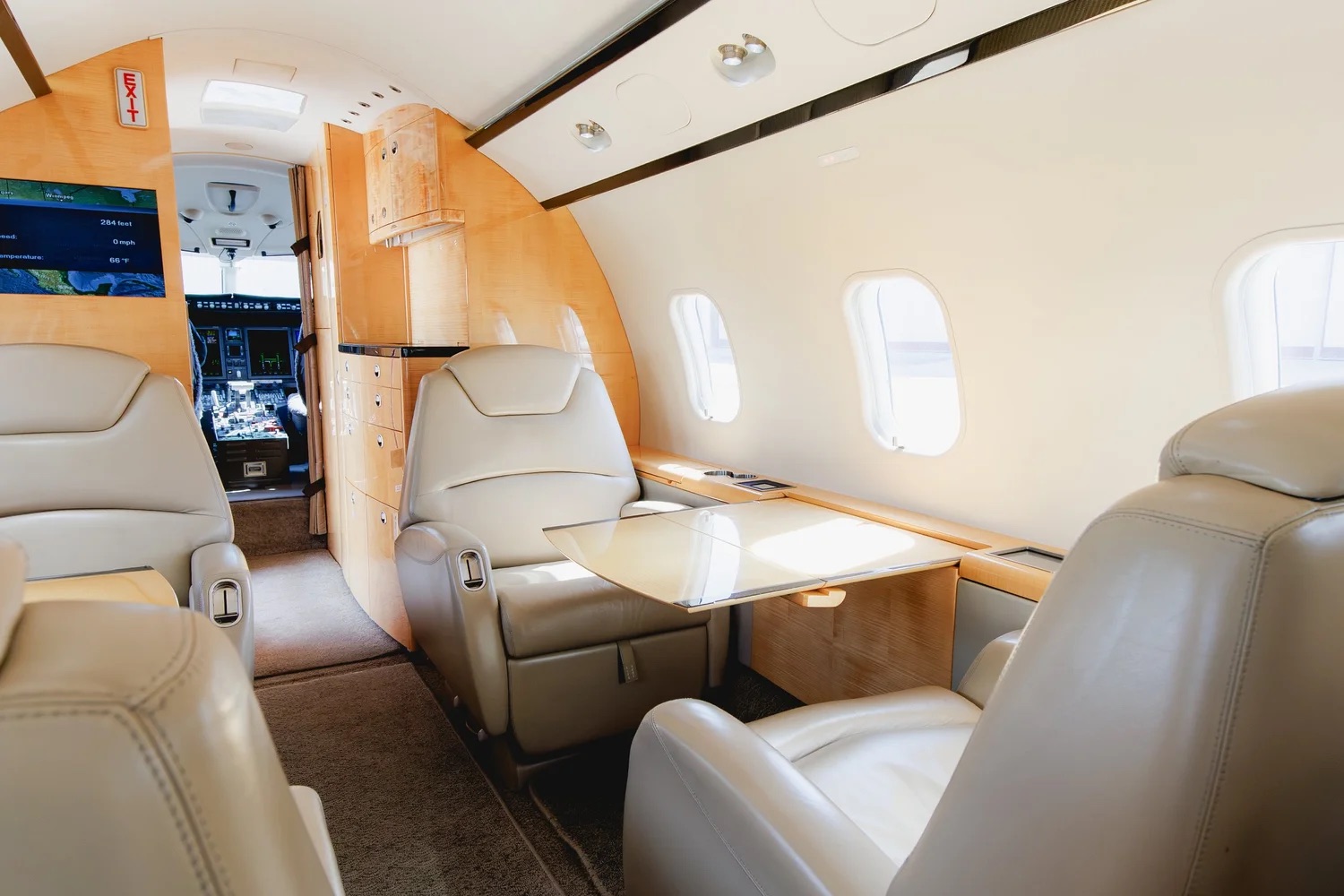 Bombardier Challenger 300 for sale