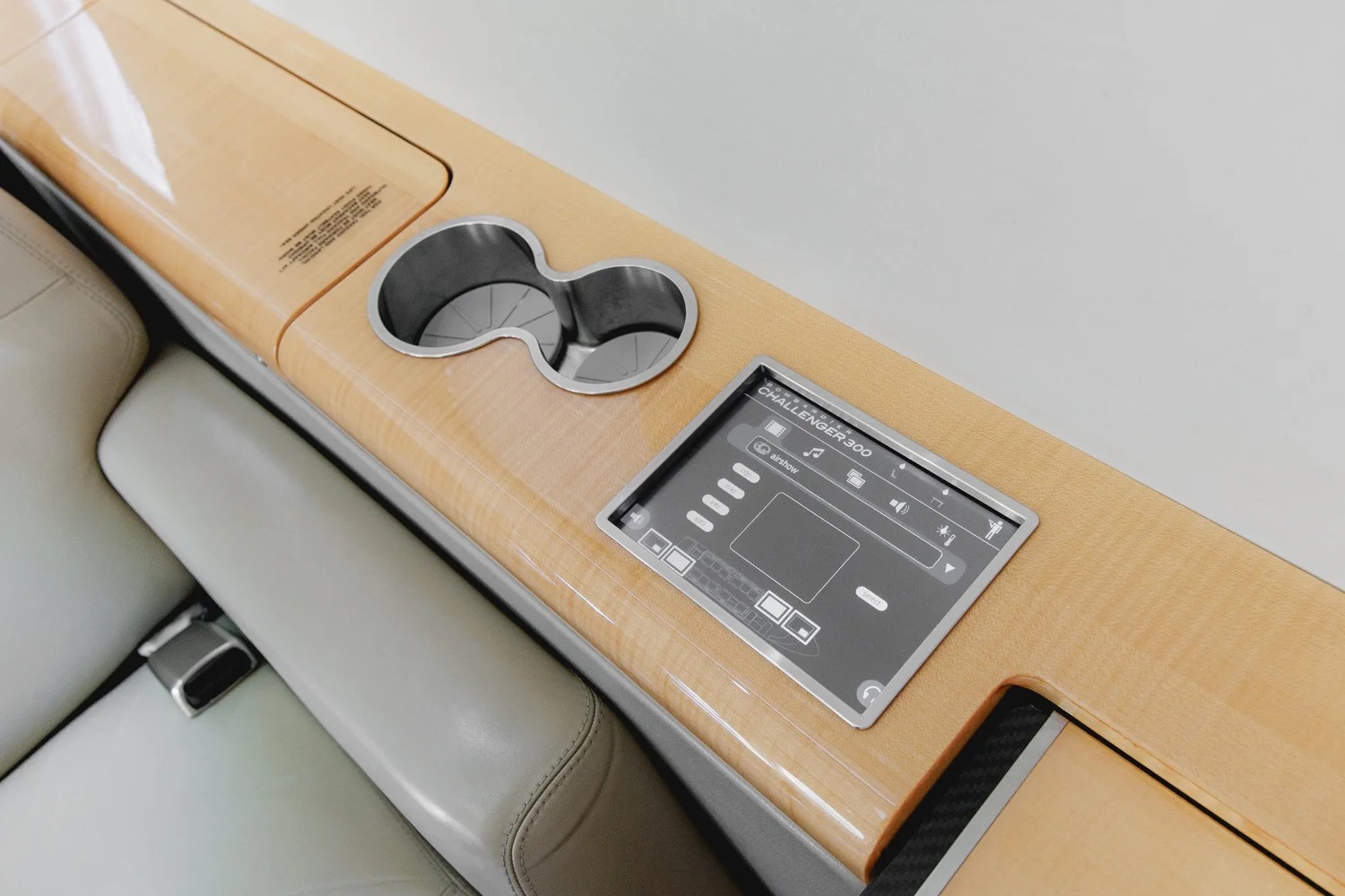 Bombardier Challenger 300 for sale
