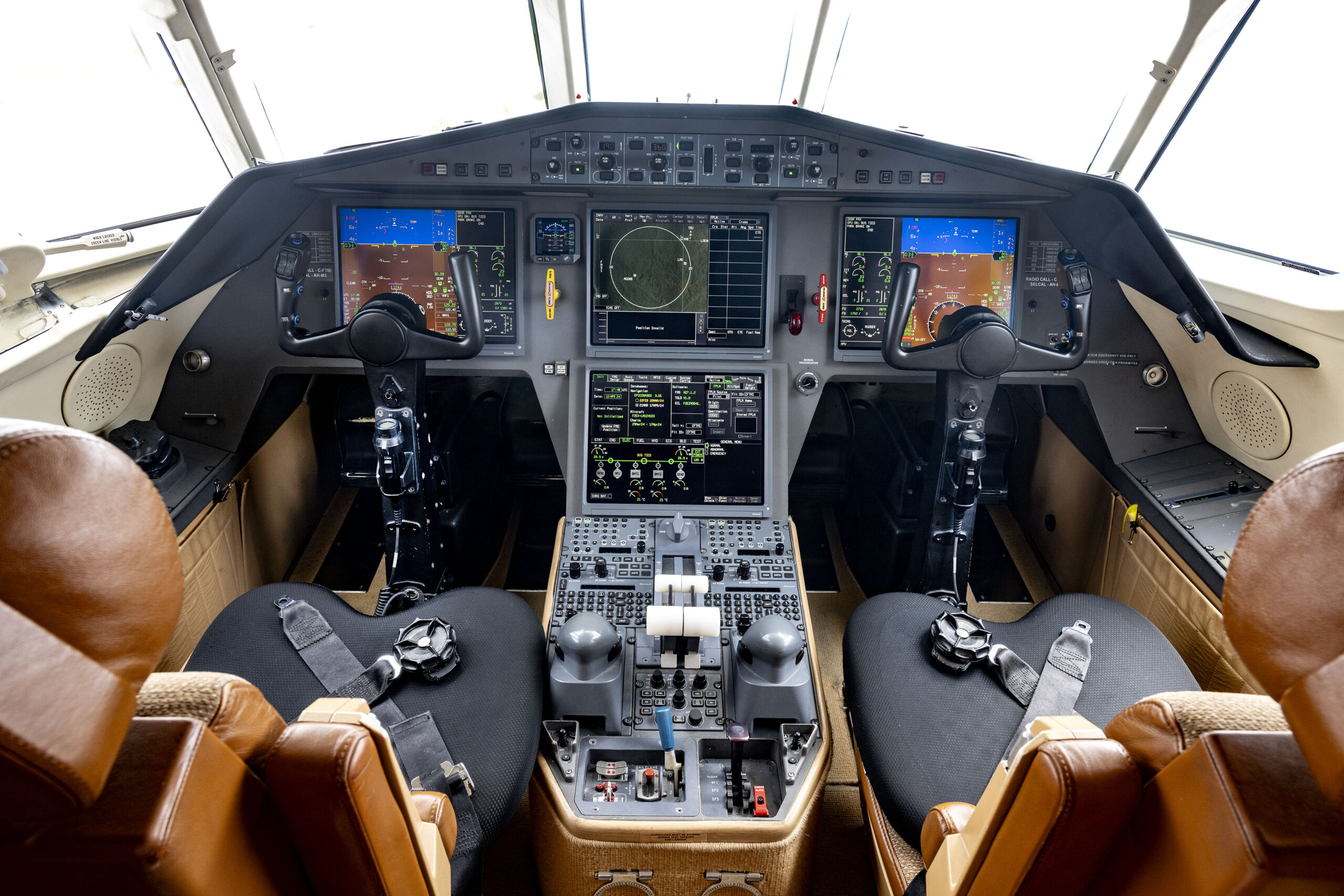 Dassault Falcon 2000EX EASy for sale — EASy II cockpit