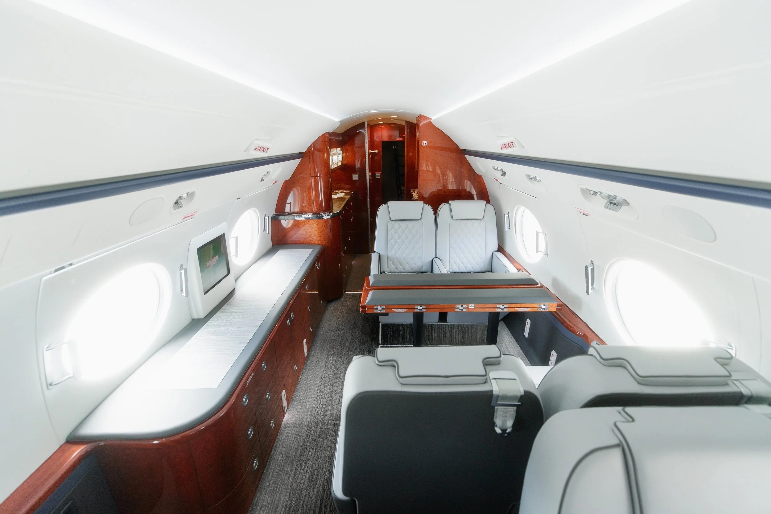2007 Gulfstream G450 for sale — conference group
