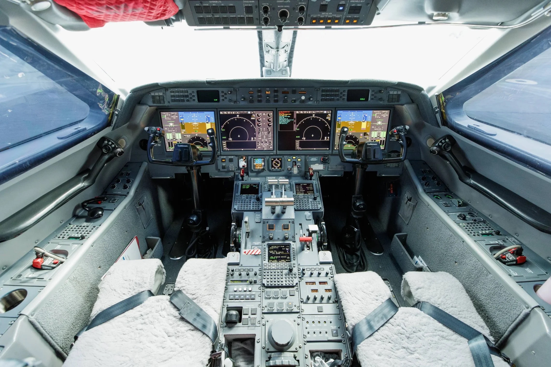 Gulfstream G550 detail for sale
