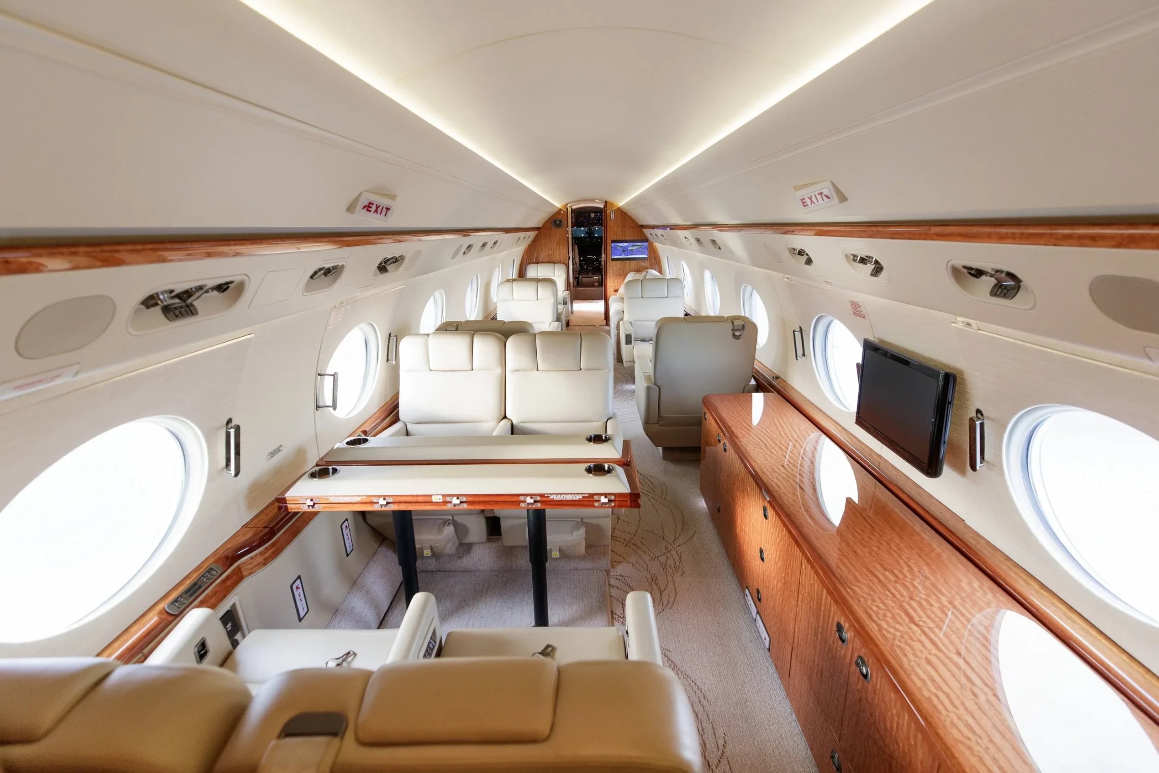 Gulfstream G550 divan for sale